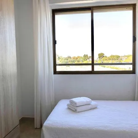 Playa Mucha Vista Apto, Parking, Piscina, Ac Apartament